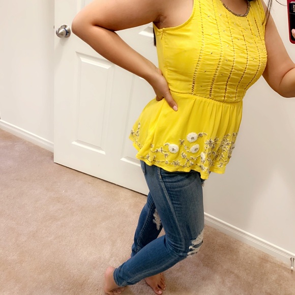 Maeve Anthropologie Blouse Embroidered - Picture 3 of 7